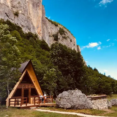 Etno Apartmani Komarnica Savnik Экстерьер фото