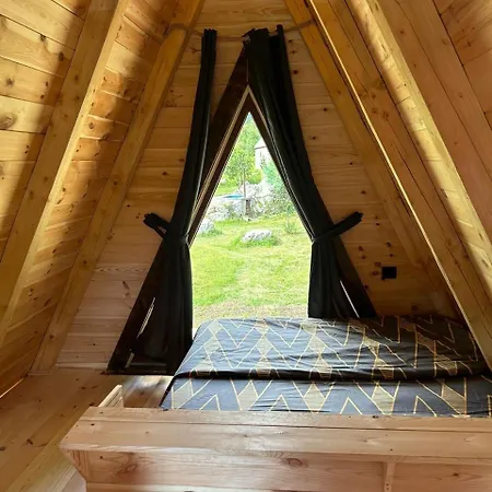 Etno Apartmani Komarnica Savnik Экстерьер фото
