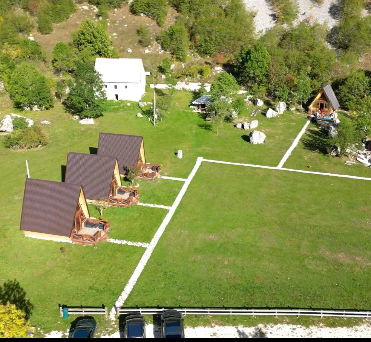Chalet Etno Komarnica Savnik