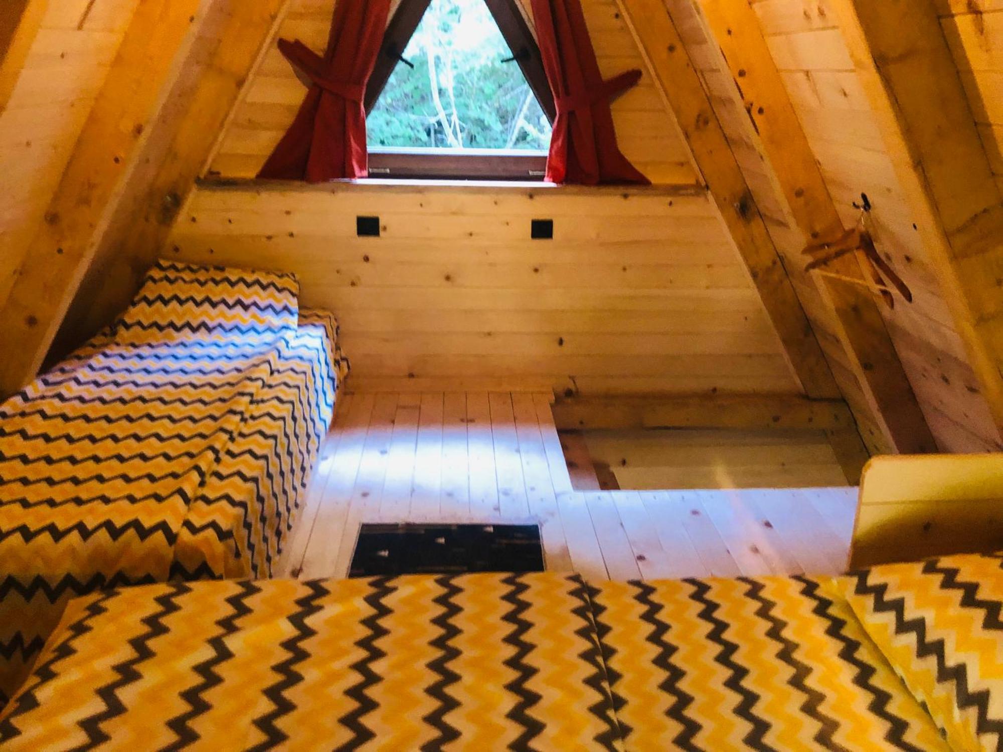 Etno Komarnica Chalet Savnik