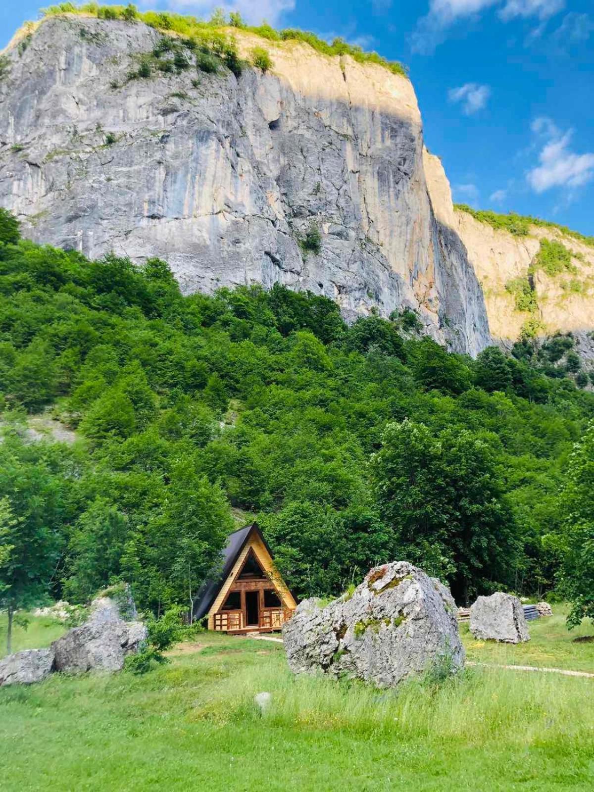 Etno Komarnica Chalet Savnik