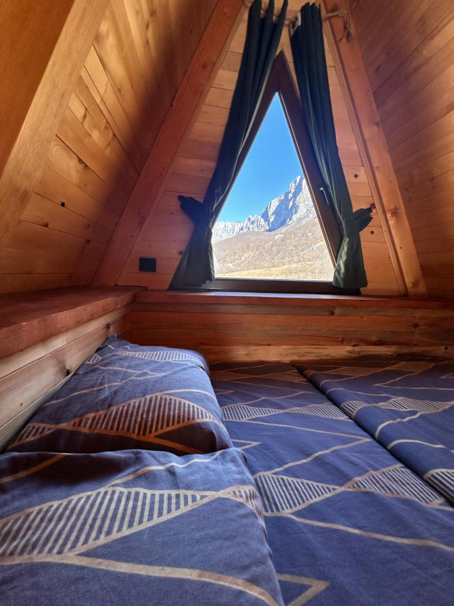 Etno Komarnica Chalet